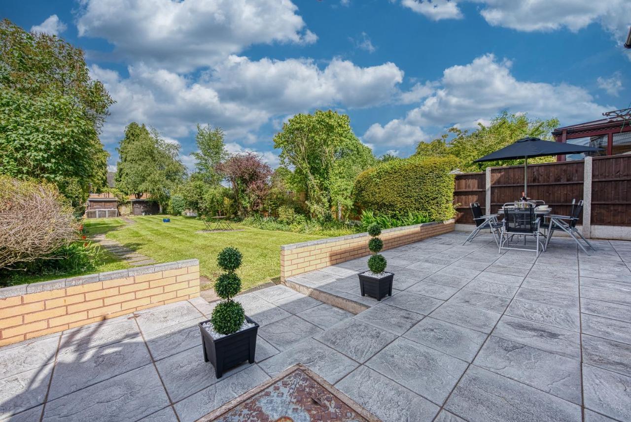 Elegant 5 Bed House - Sleeps 9, Central Solihull, Nec, Jlr, Hs2, Resorts World, Airport Business And Leisure Stays, Εξωτερικό φωτογραφία