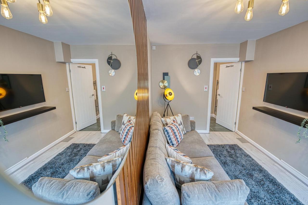 Elegant 5 Bed House - Sleeps 9, Central Solihull, Nec, Jlr, Hs2, Resorts World, Airport Business And Leisure Stays, Εξωτερικό φωτογραφία