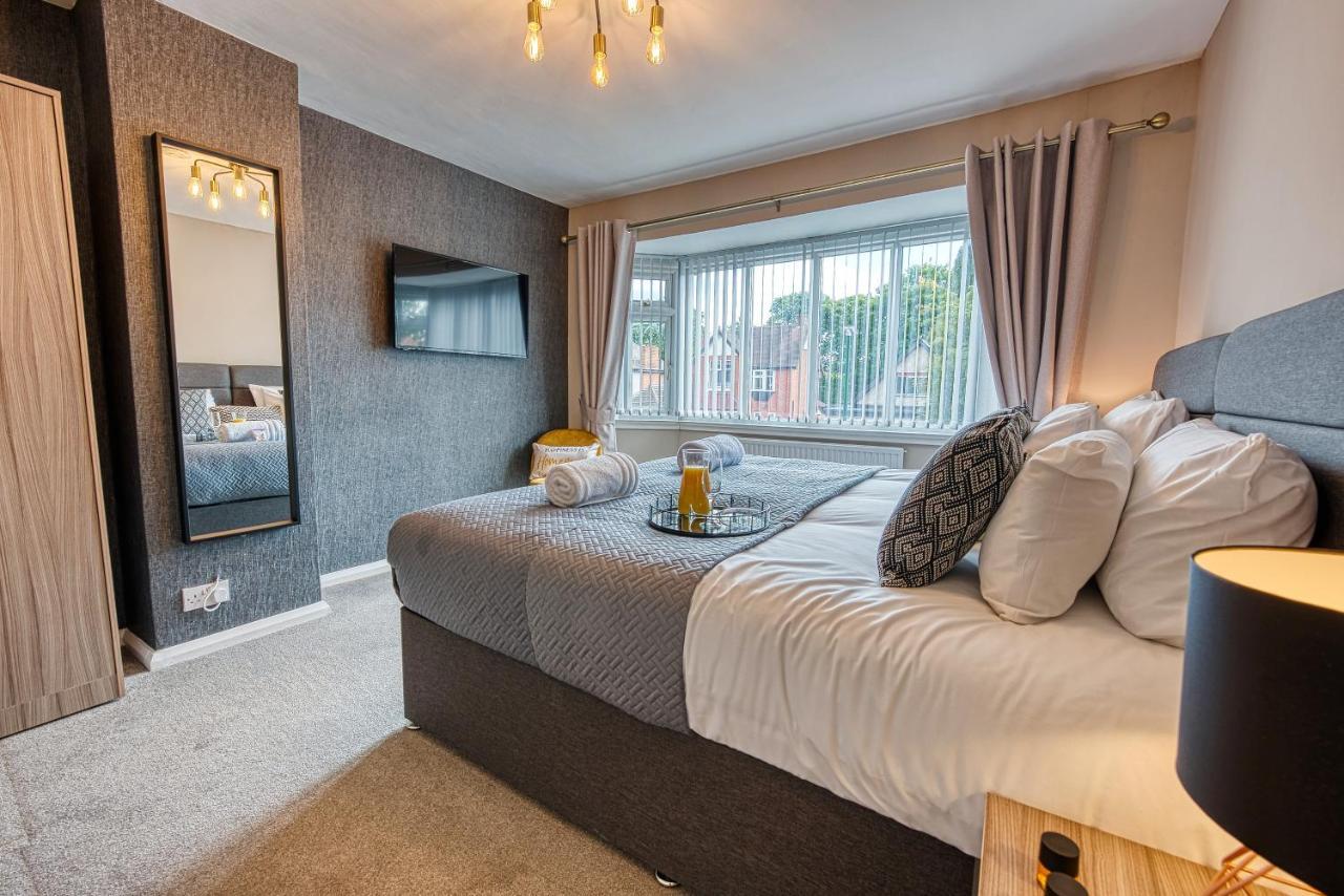 Elegant 5 Bed House - Sleeps 9, Central Solihull, Nec, Jlr, Hs2, Resorts World, Airport Business And Leisure Stays, Εξωτερικό φωτογραφία
