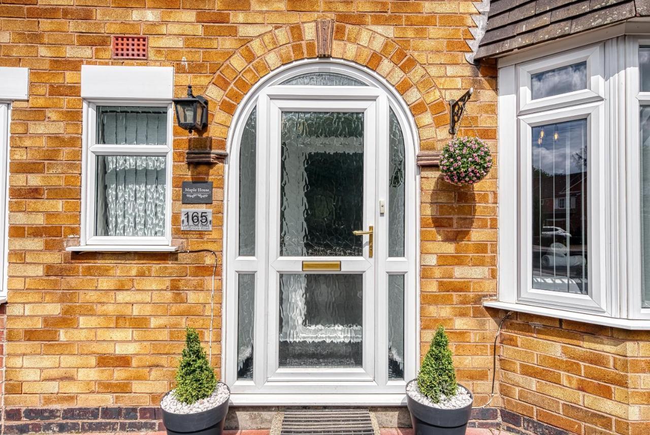 Elegant 5 Bed House - Sleeps 9, Central Solihull, Nec, Jlr, Hs2, Resorts World, Airport Business And Leisure Stays, Εξωτερικό φωτογραφία